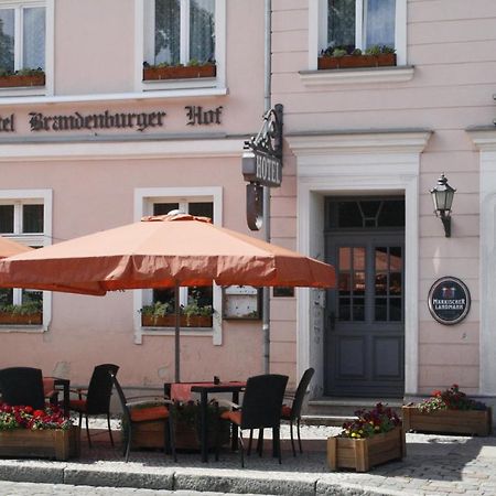 Stadthotel Brandenburger Hof 诺伊鲁平 外观 照片