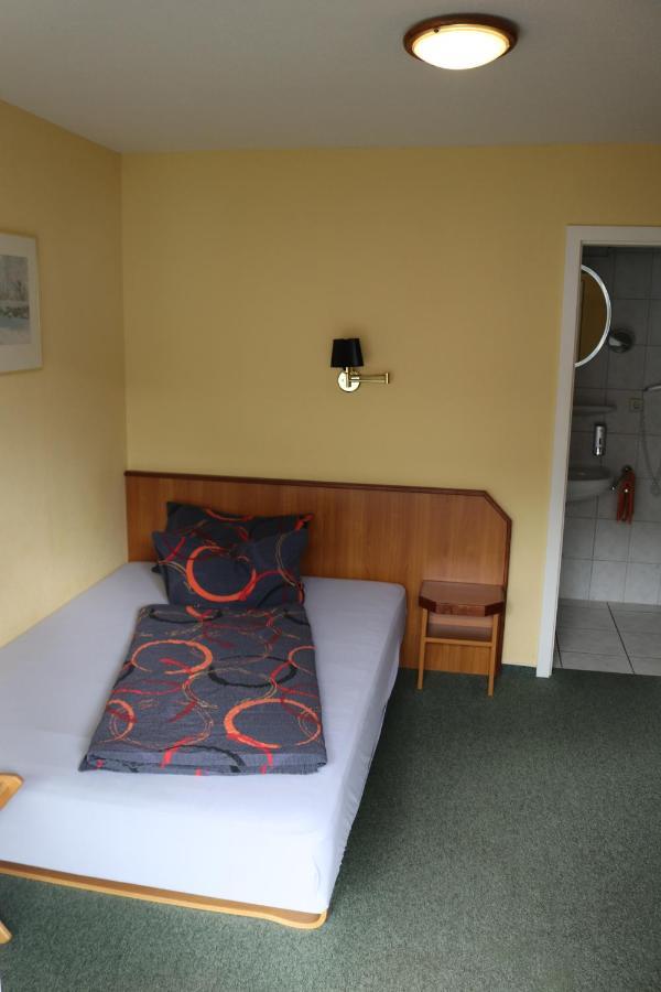 Stadthotel Brandenburger Hof 诺伊鲁平 外观 照片
